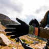Водонепроницаемые перчатки DEXSHELL ULTRA THIN RUNNING GLOVES черный/серый/зеленый XL DG12603BYSXL